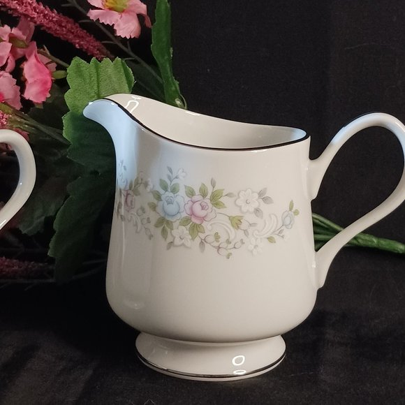 Carlton Creamer and Sugar Bowl - Corsage 481 2 piece set Coffee Tea Breakfast - Picture 2 of 11